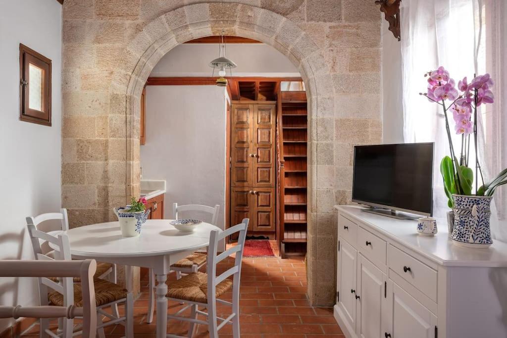 Acropolis Lindos Houseヴィラ エクステリア 写真